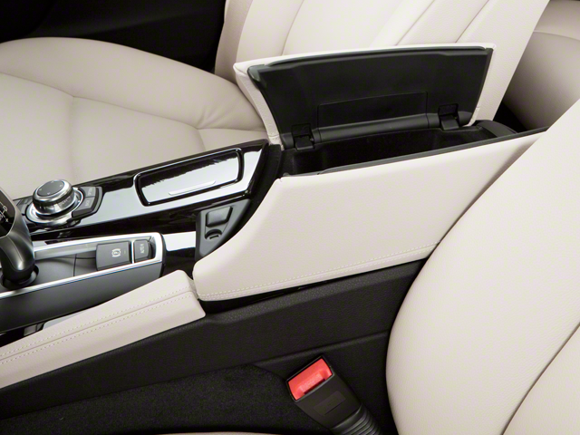 2013 BMW 5 Series 550i