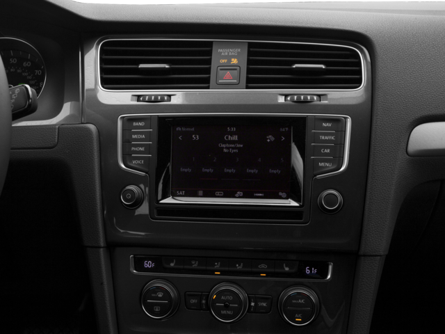 2016 Volkswagen e-Golf SE