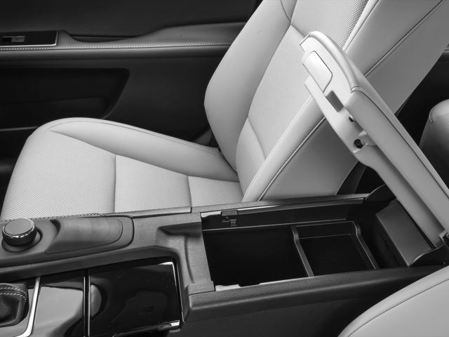 2017 Lexus ES 300h