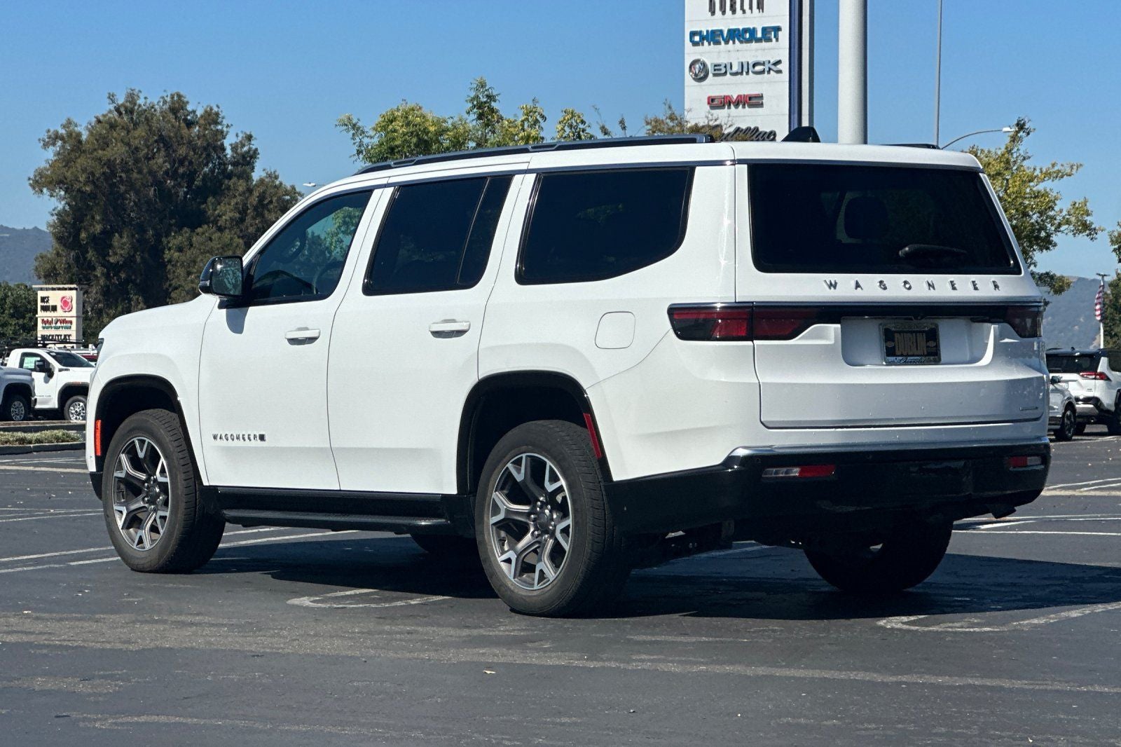 2024 Jeep Wagoneer Series III