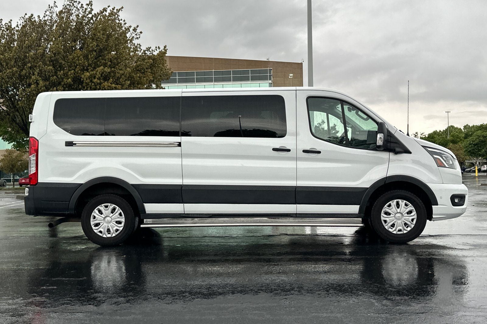 2023 Ford Transit-350 XLT
