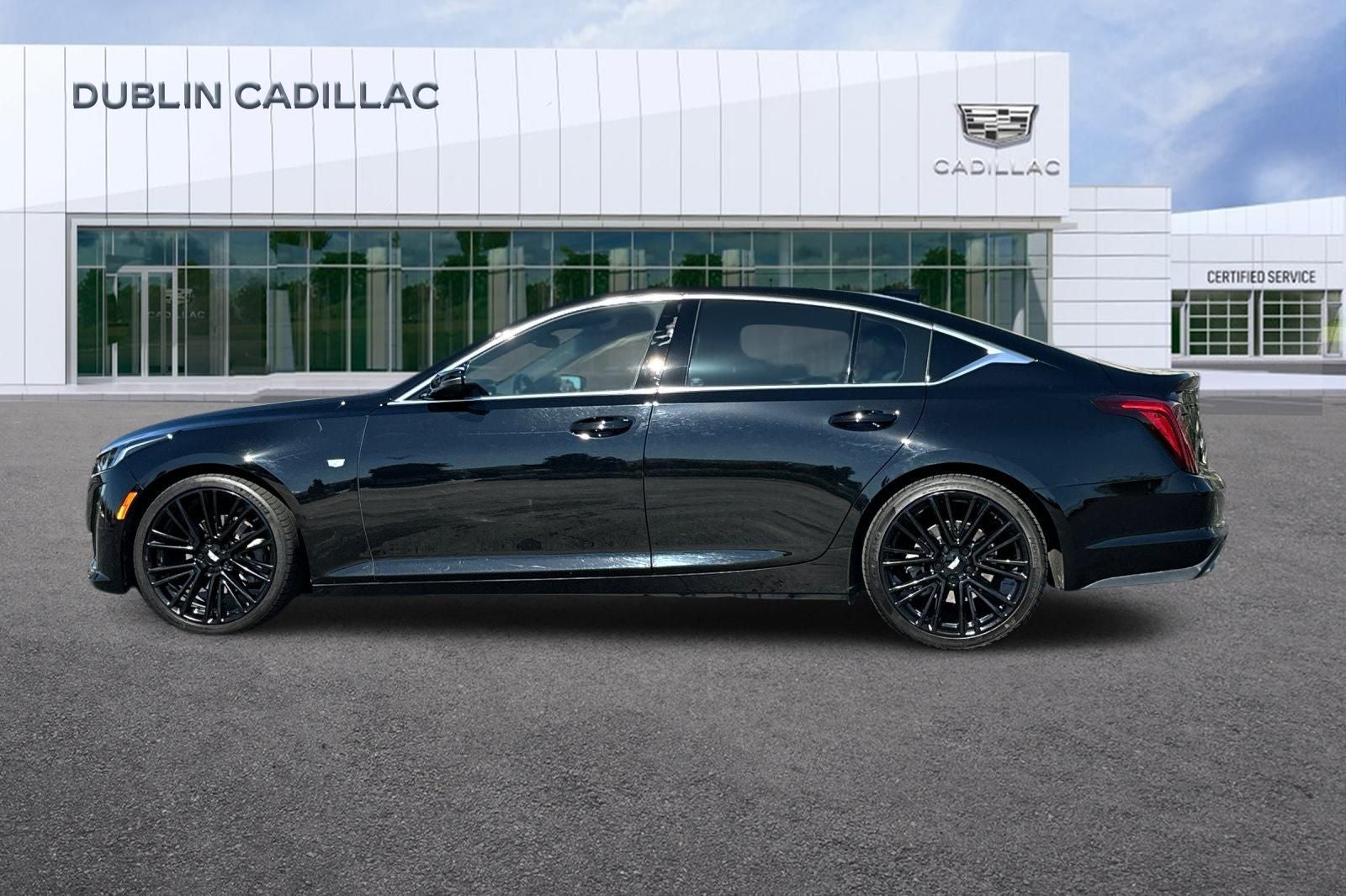 2023 Cadillac CT5 Luxury