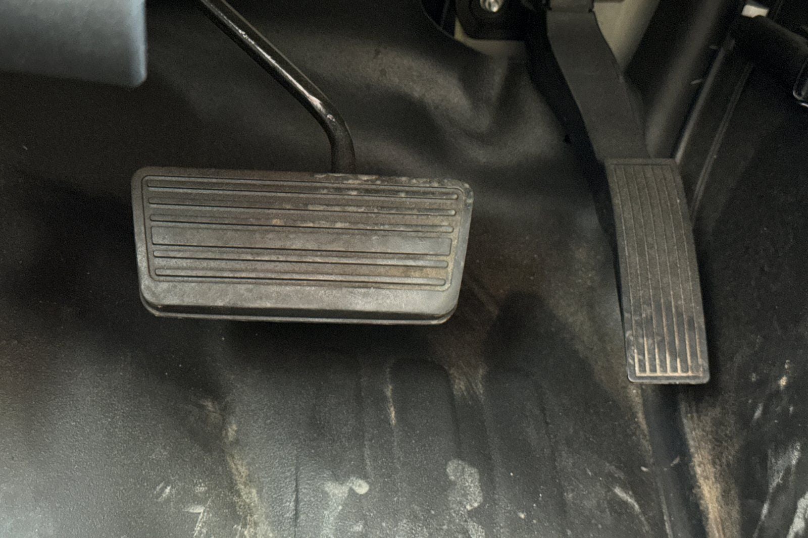 2023 Chevrolet Express 2500 Work Van Cargo