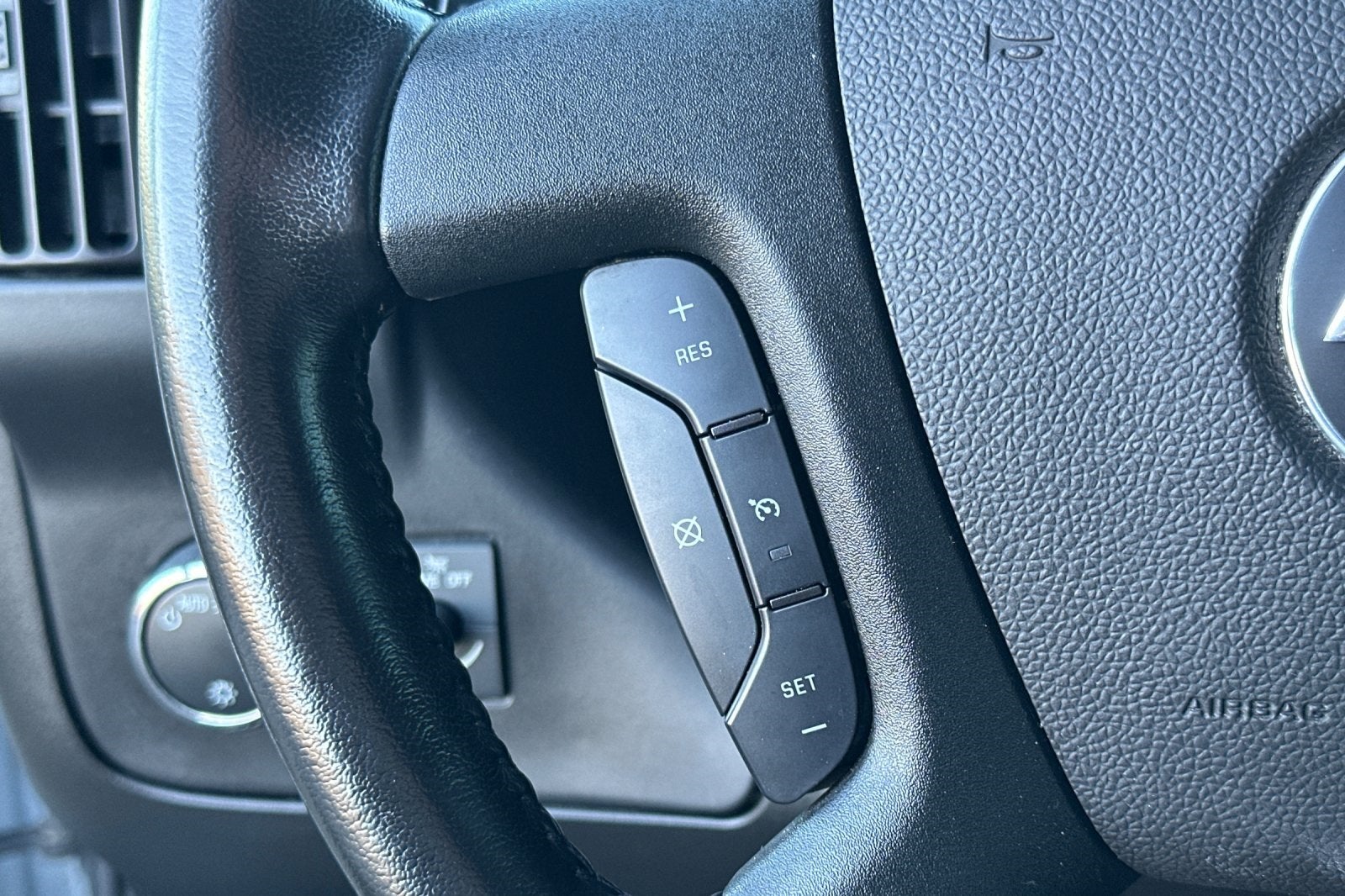 2023 Chevrolet Express 2500 Work Van Cargo