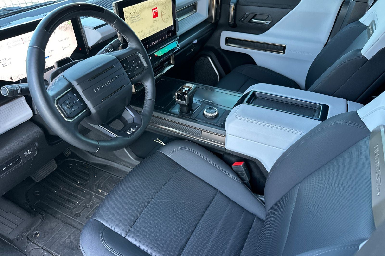 2024 GMC Hummer EV SUV 2X