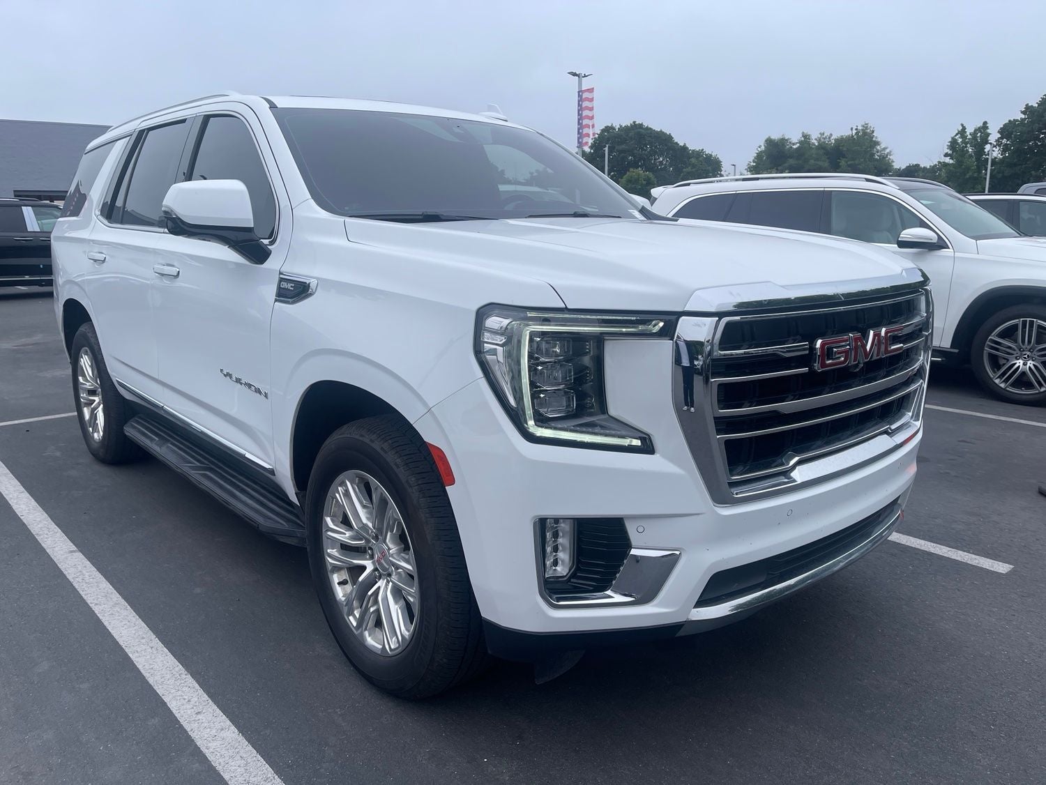 2021 GMC Yukon SLT