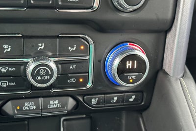 2024 GMC Yukon XL SLT