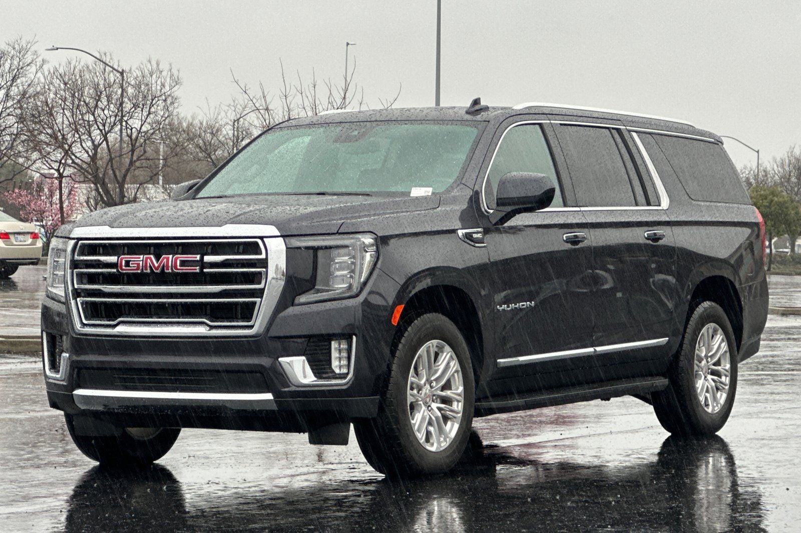 2024 GMC Yukon XL SLT