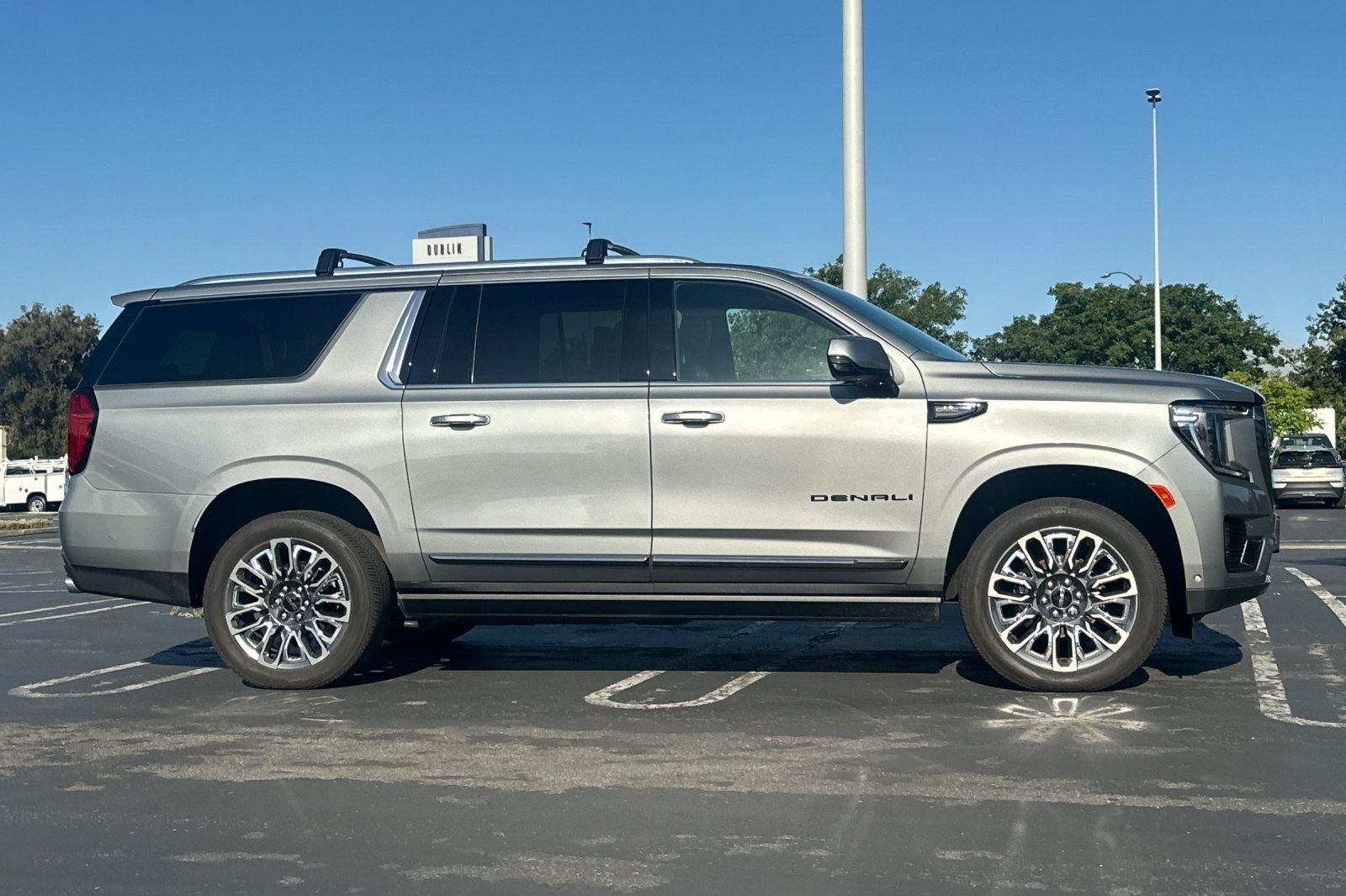 2024 GMC Yukon XL Denali Ultimate