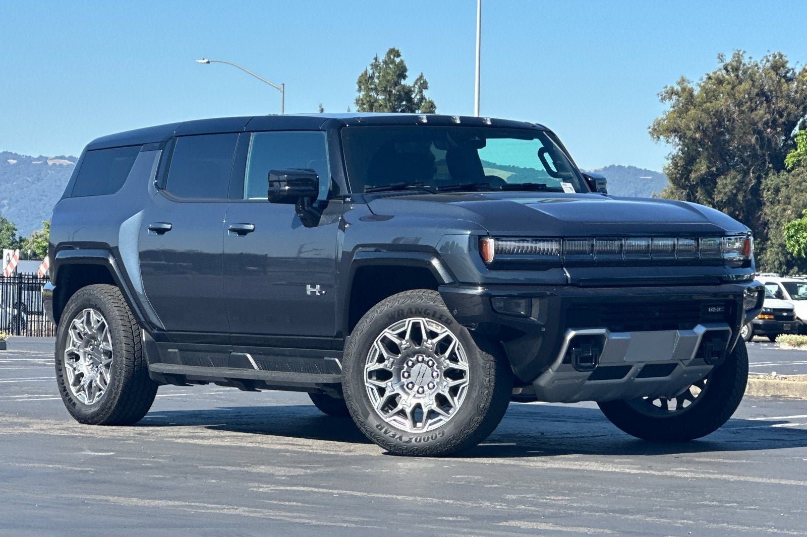 2026 GMC Hummer EV SUV 3X