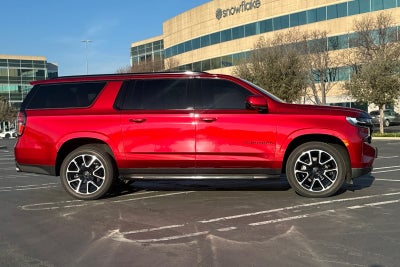 2023 Chevrolet Suburban RST