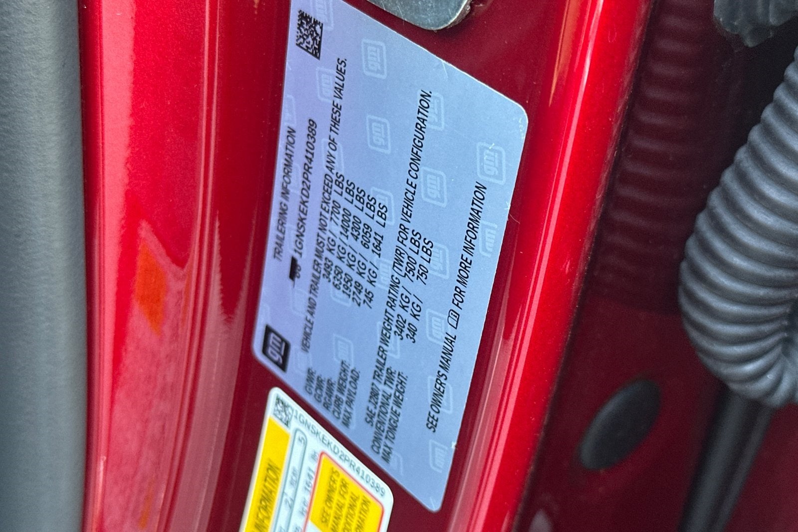 2023 Chevrolet Suburban RST