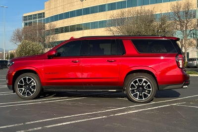 2023 Chevrolet Suburban RST