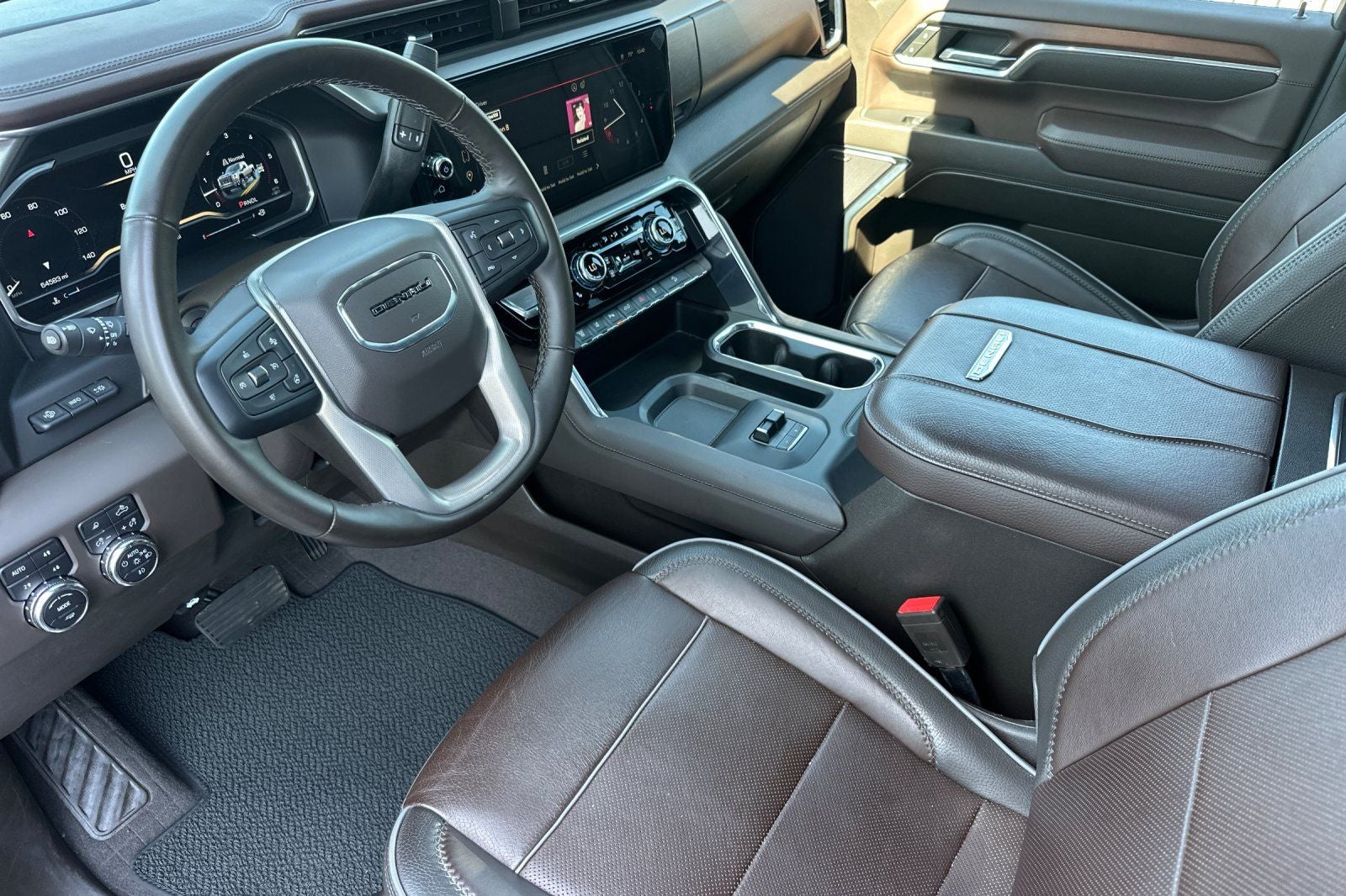 2024 GMC Sierra 2500HD Denali