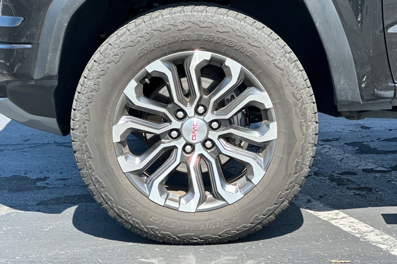 2024 GMC Canyon Denali