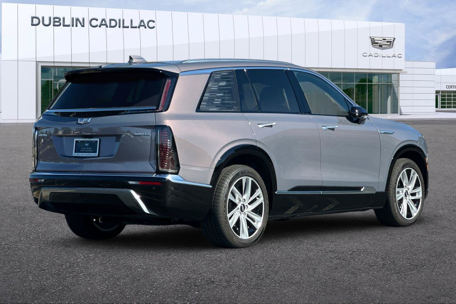 2026 Cadillac VISTIQ Luxury
