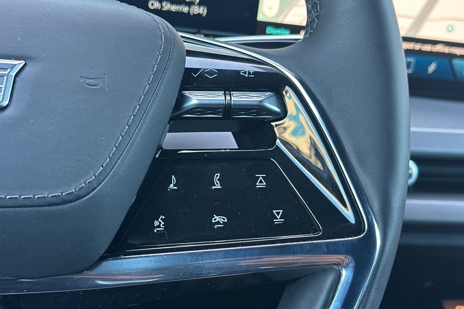 2026 Cadillac VISTIQ Platinum