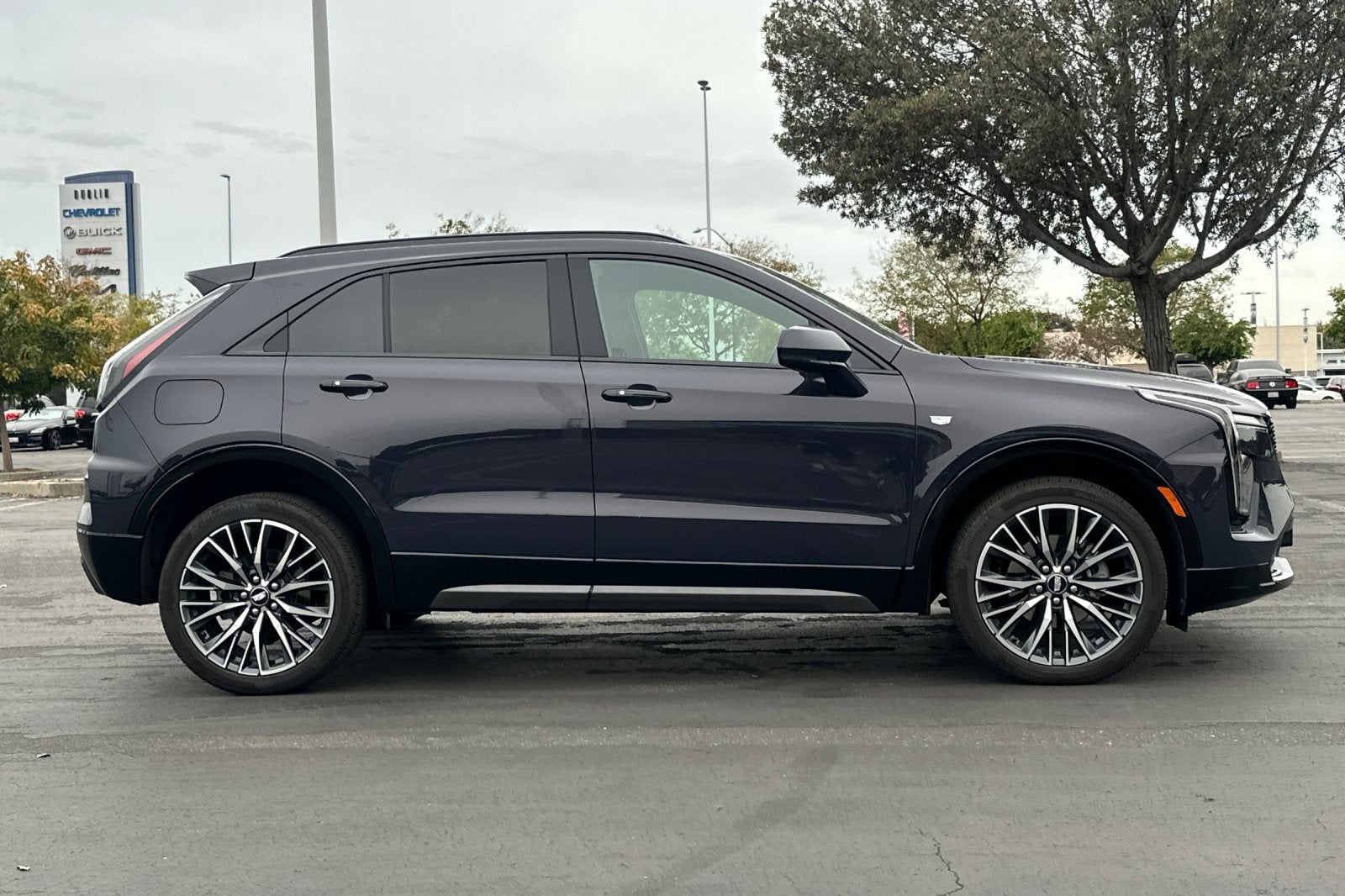 2024 Cadillac XT4 Sport