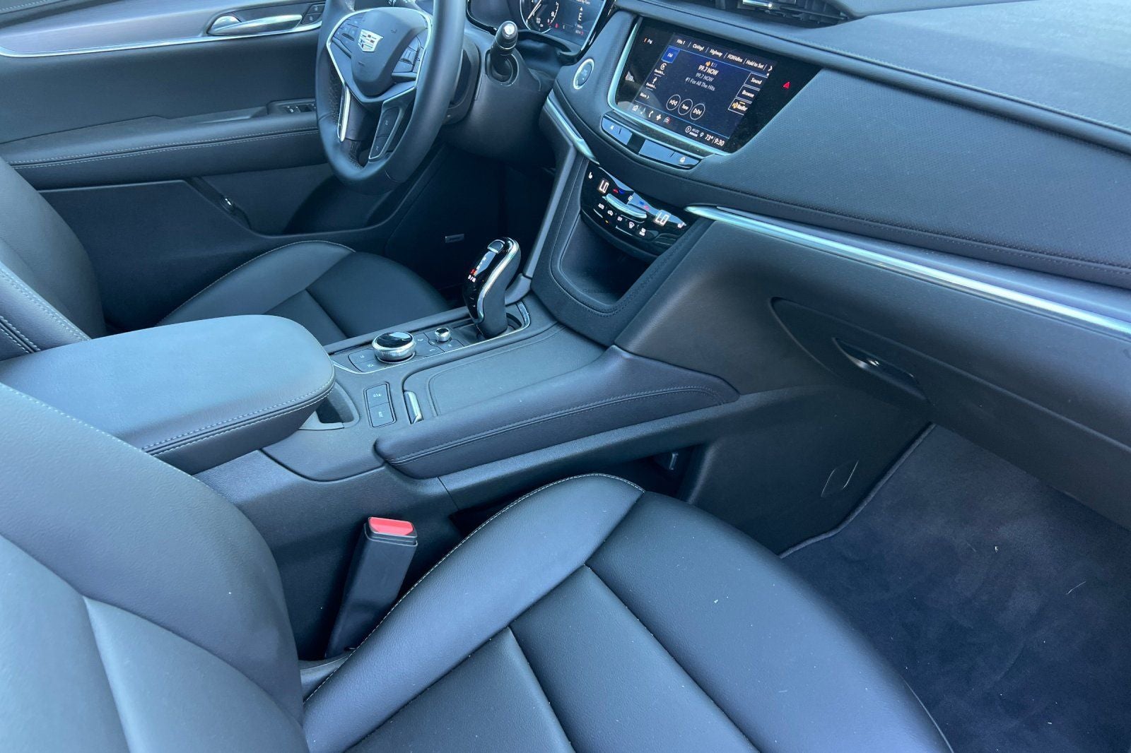 2026 Cadillac XT5 Luxury