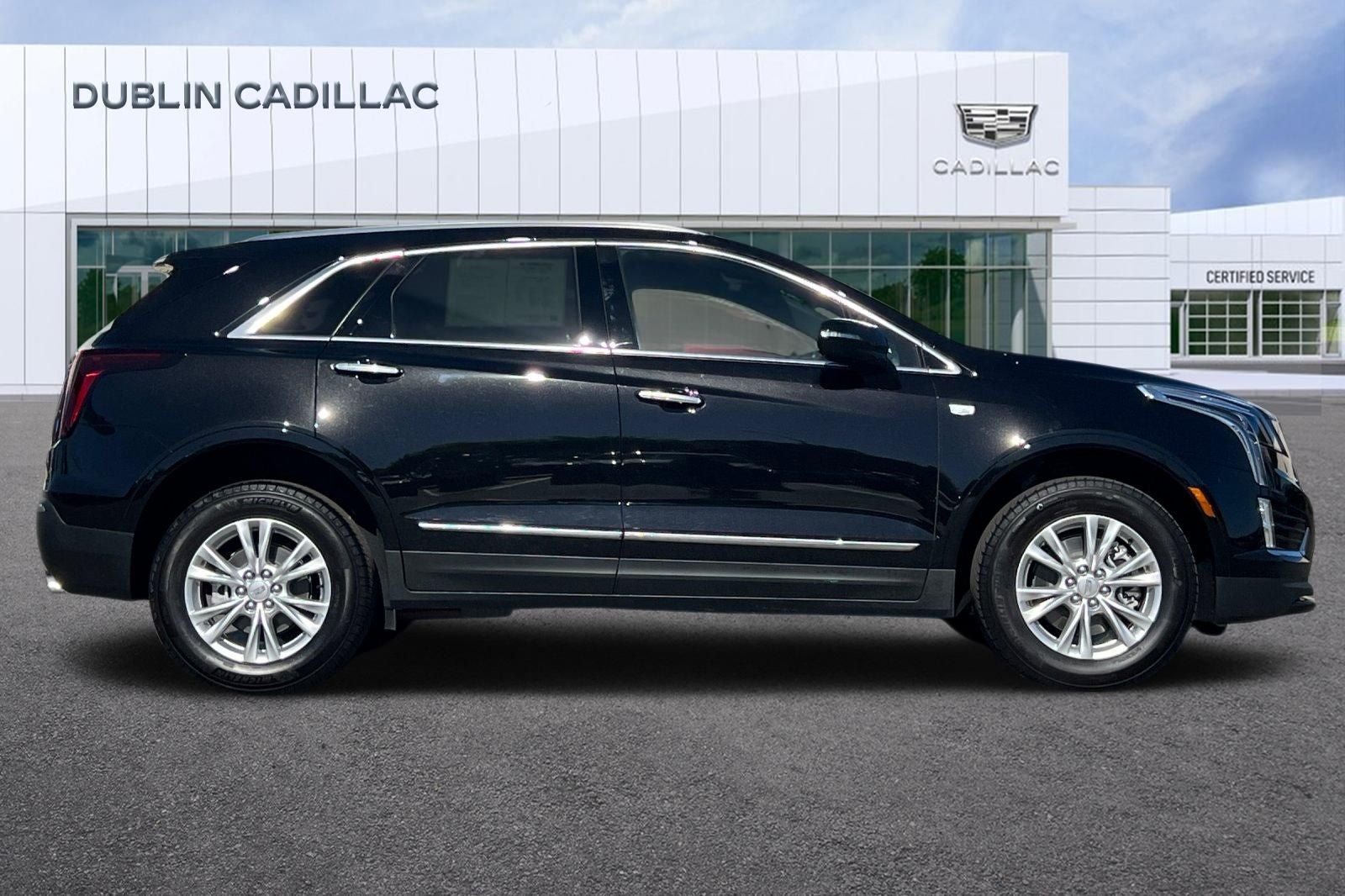 2026 Cadillac XT5 Luxury