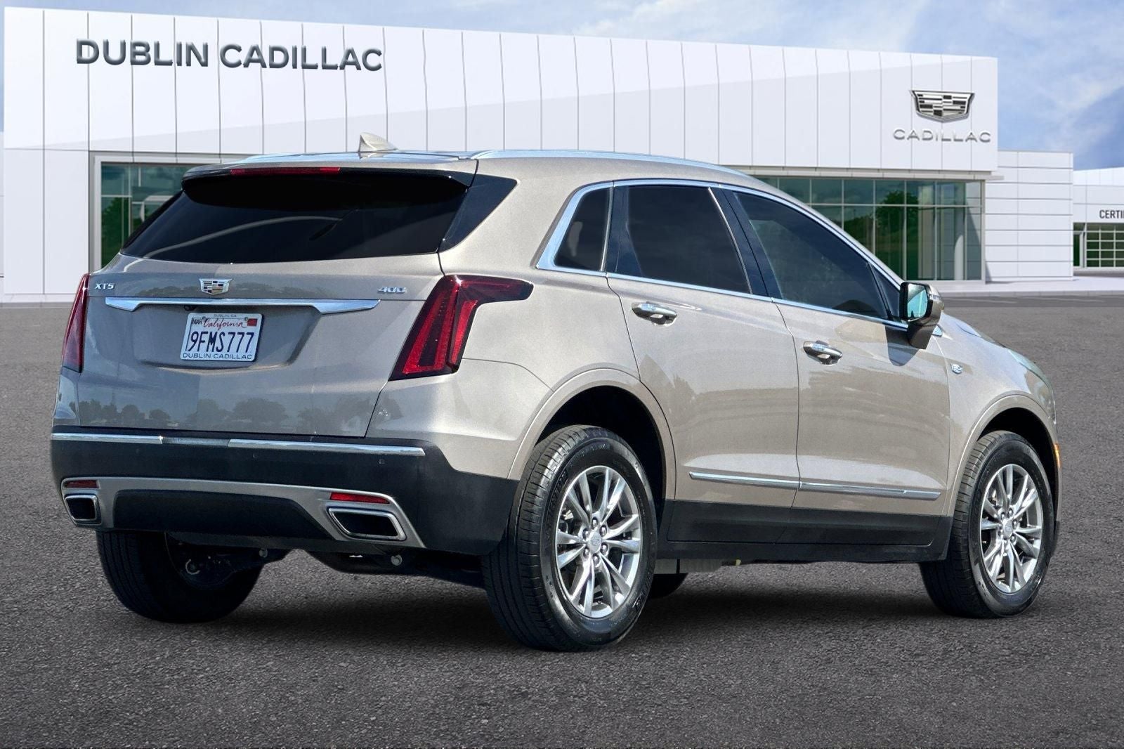 2023 Cadillac XT5 Premium Luxury