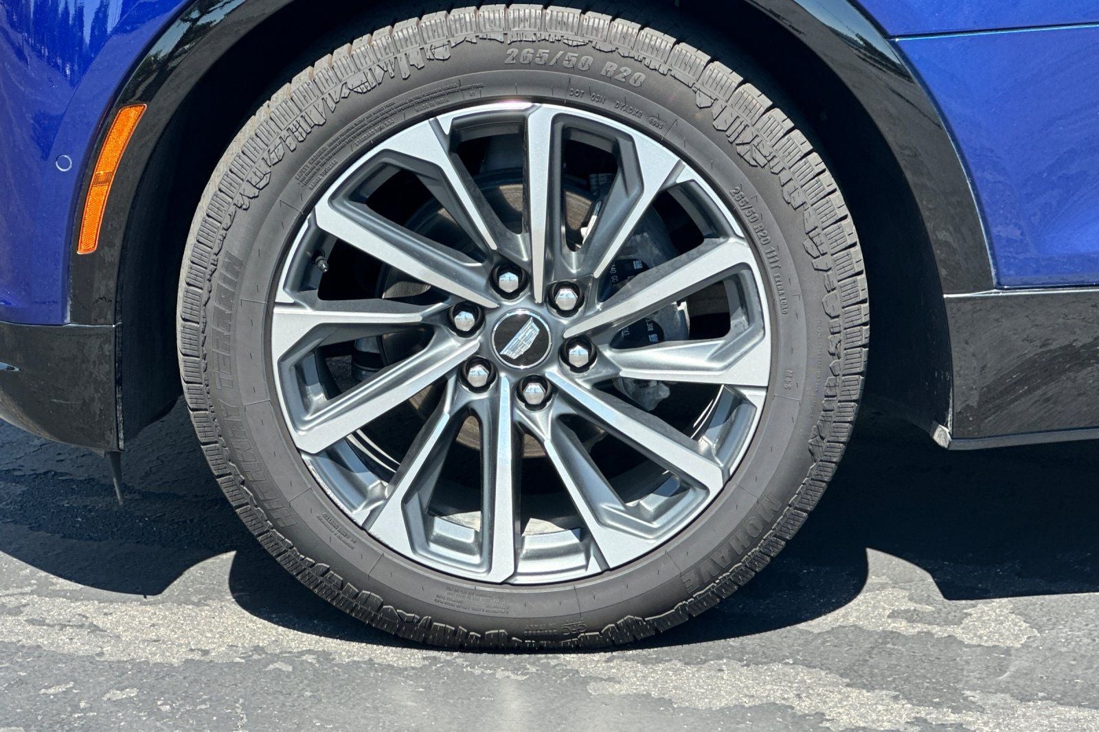 2024 Cadillac LYRIQ Sport