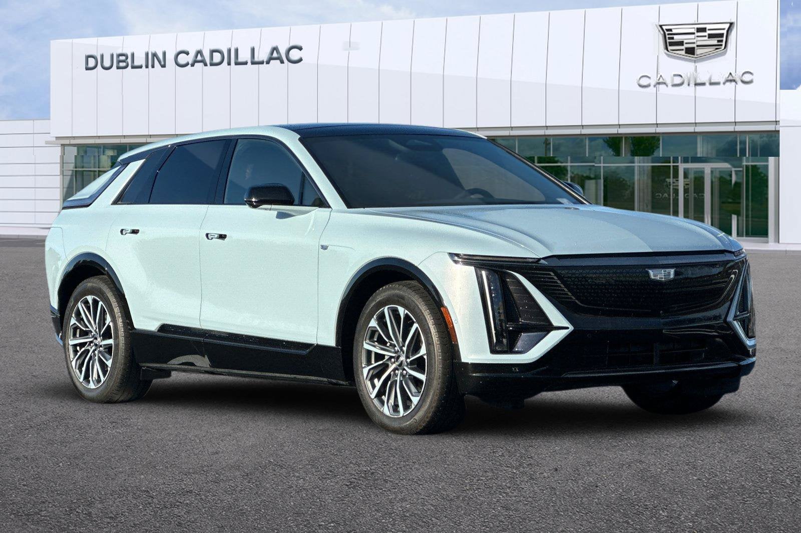 2024 Cadillac LYRIQ Sport