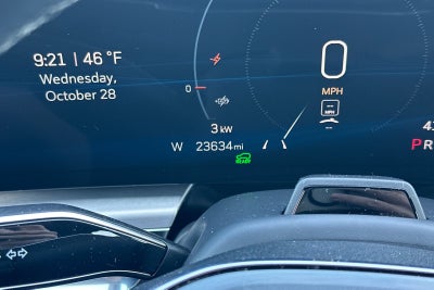 2024 Cadillac LYRIQ Sport