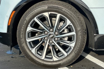2024 Cadillac LYRIQ Sport