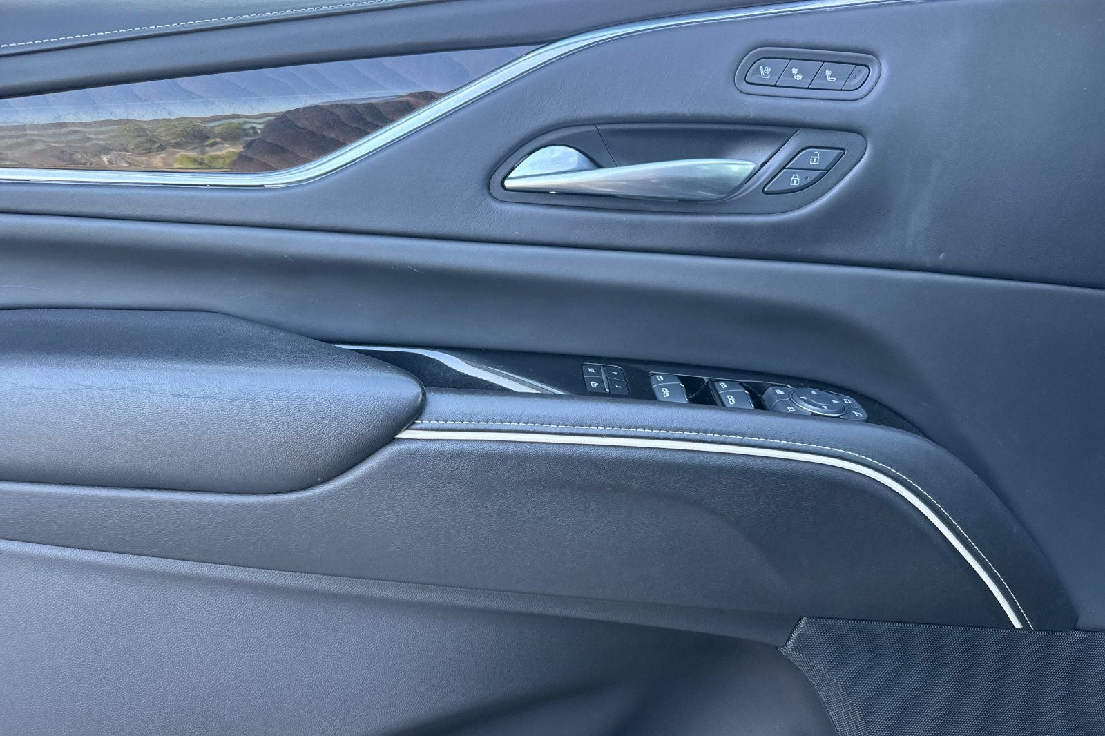 2024 Cadillac Escalade Premium Luxury Platinum