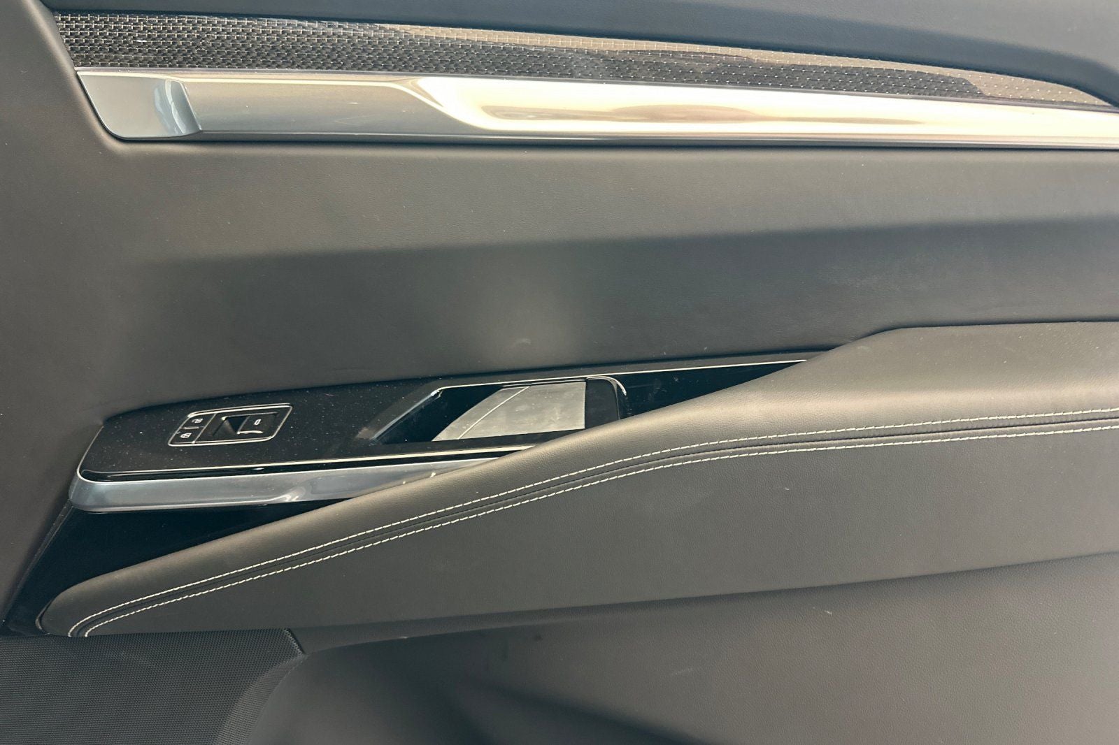 2025 Cadillac Escalade V-Series