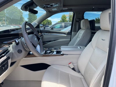 2025 Cadillac Escalade ESV Premium Luxury Platinum