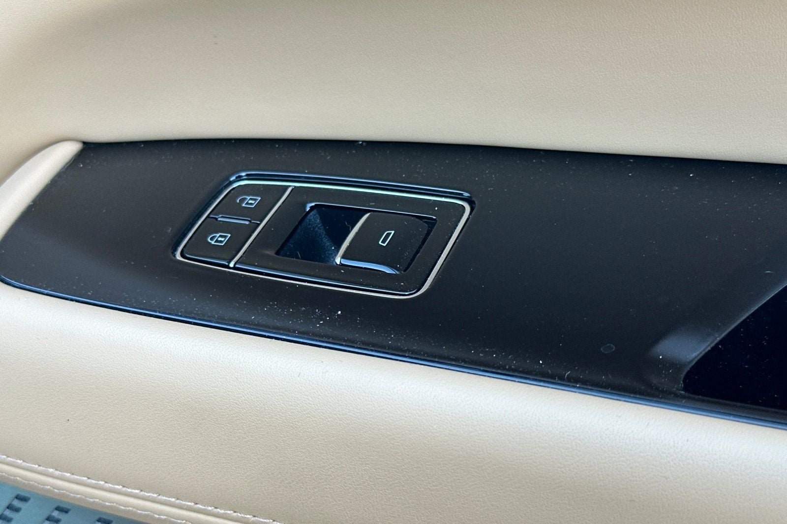 2026 Cadillac ESCALADE IQ Premium Sport