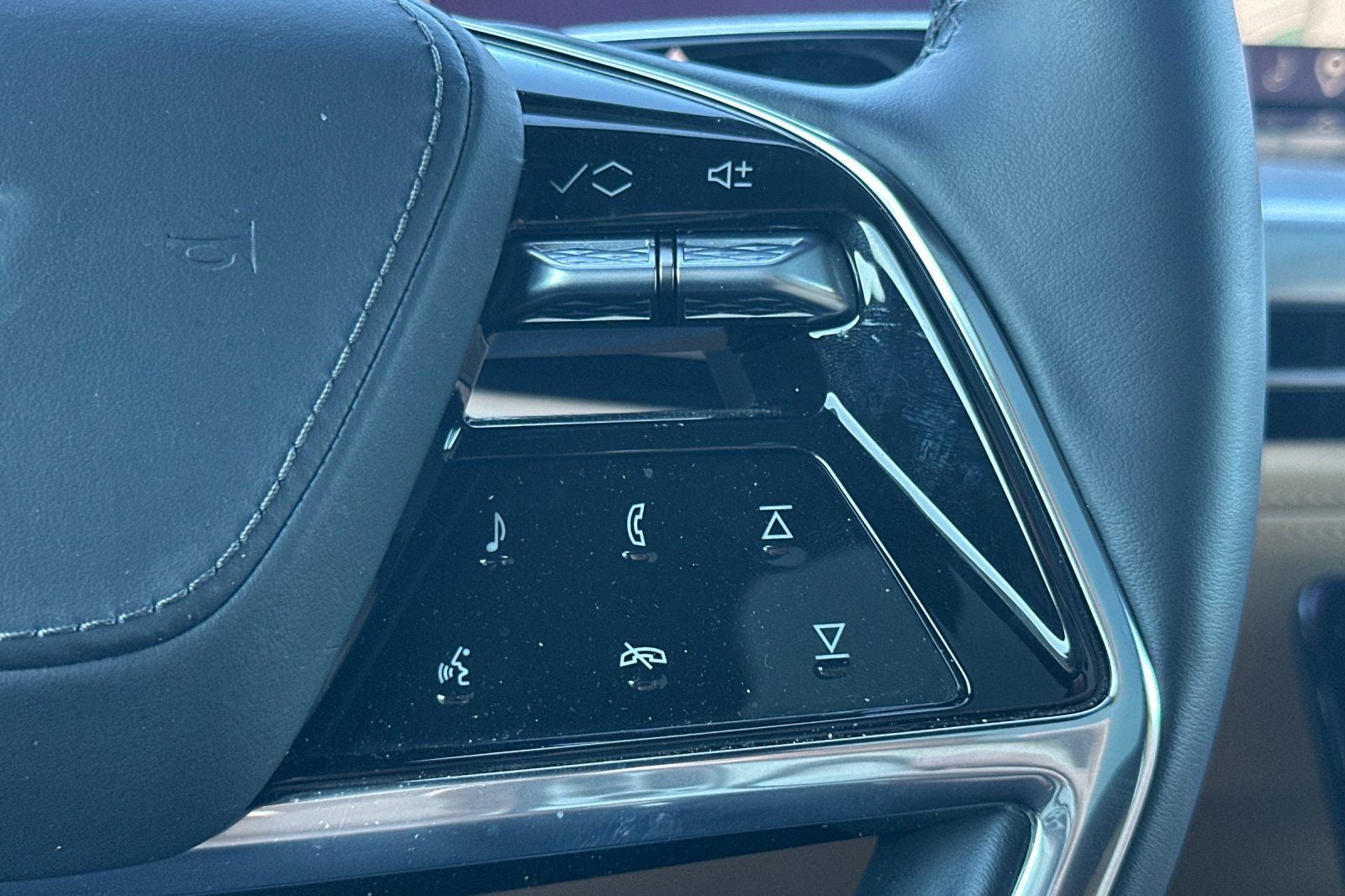 2026 Cadillac ESCALADE IQ Premium Sport