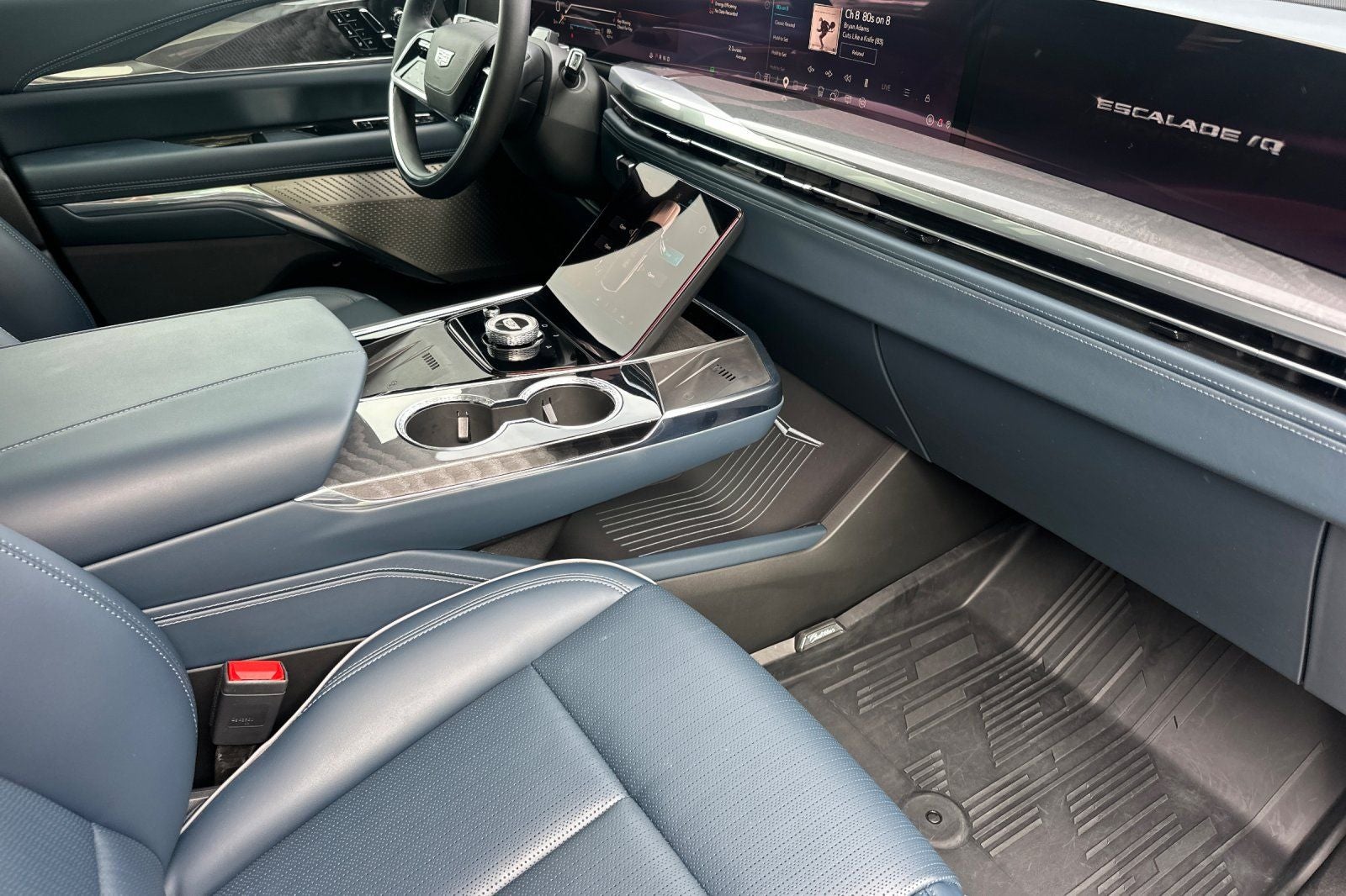 2026 Cadillac ESCALADE IQ Premium Sport