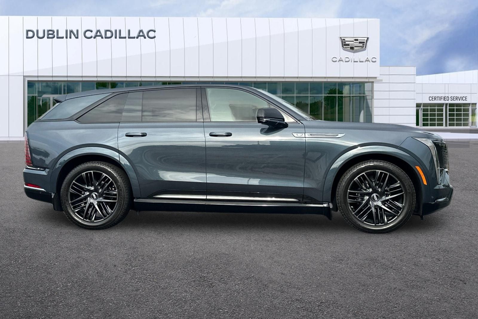 2026 Cadillac ESCALADE IQ Premium Sport