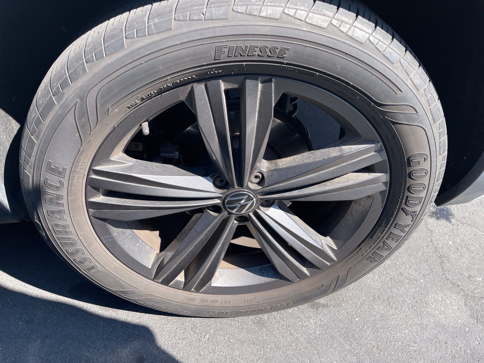 2022 Volkswagen Atlas 3.6L V6 SEL R-Line