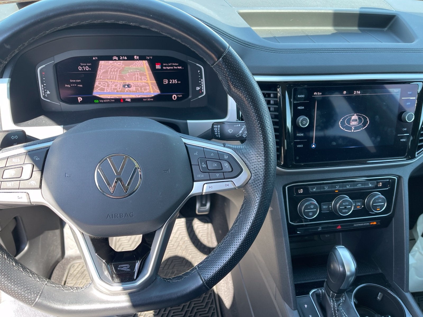 2022 Volkswagen Atlas 3.6L V6 SEL R-Line