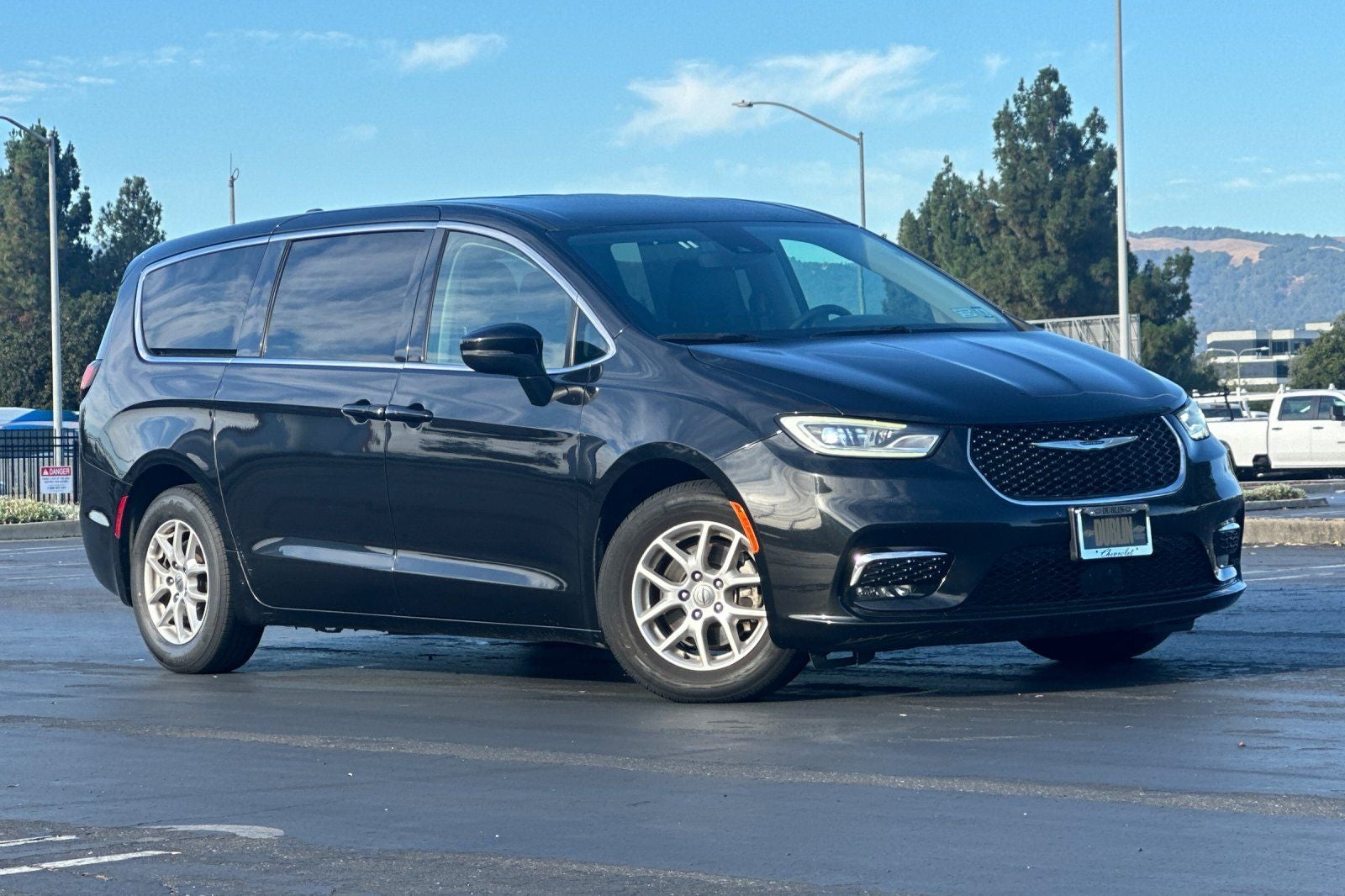 2023 Chrysler Pacifica Touring L