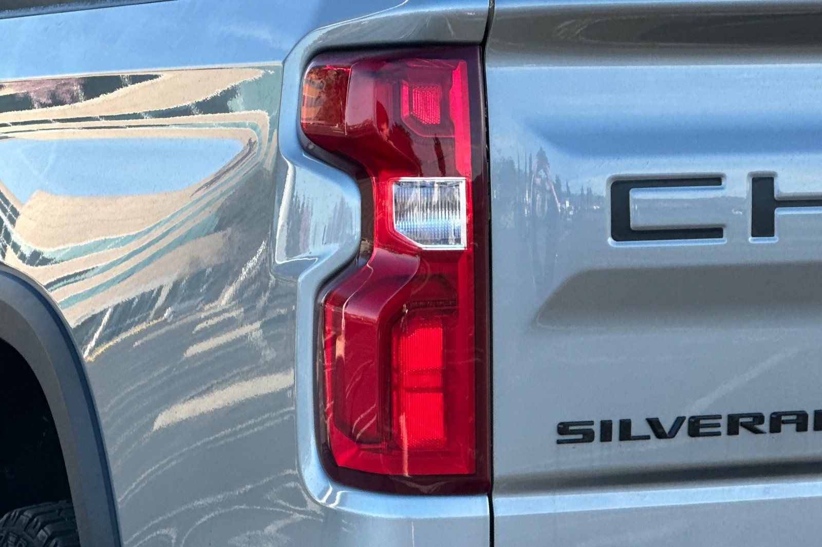 2023 Chevrolet Silverado 1500 ZR2