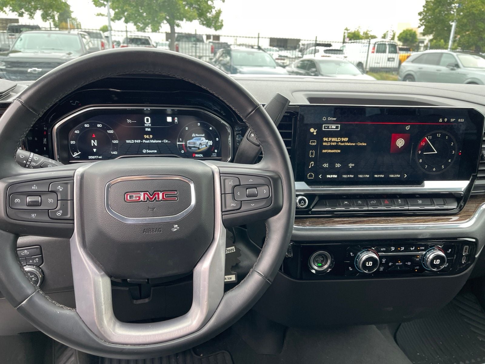 2023 GMC Sierra 1500 Elevation