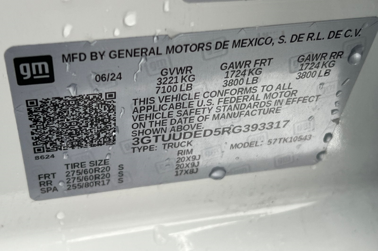 2024 GMC Sierra 1500 SLT