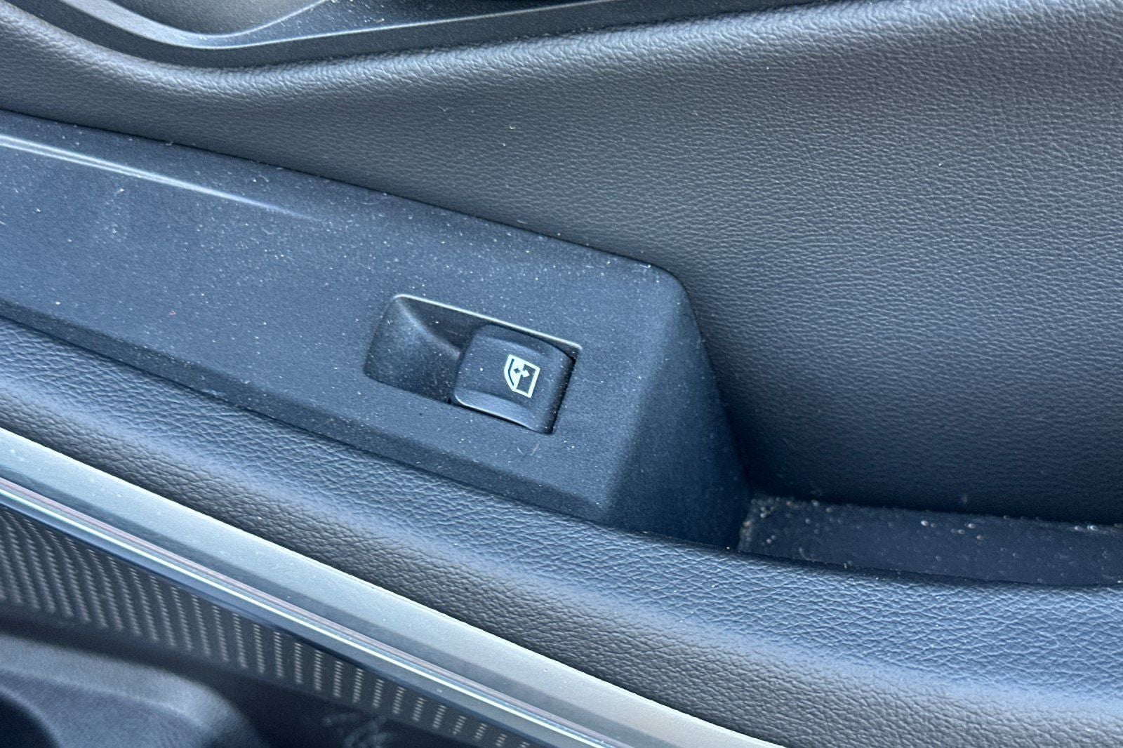 2022 BMW 3 Series 330i