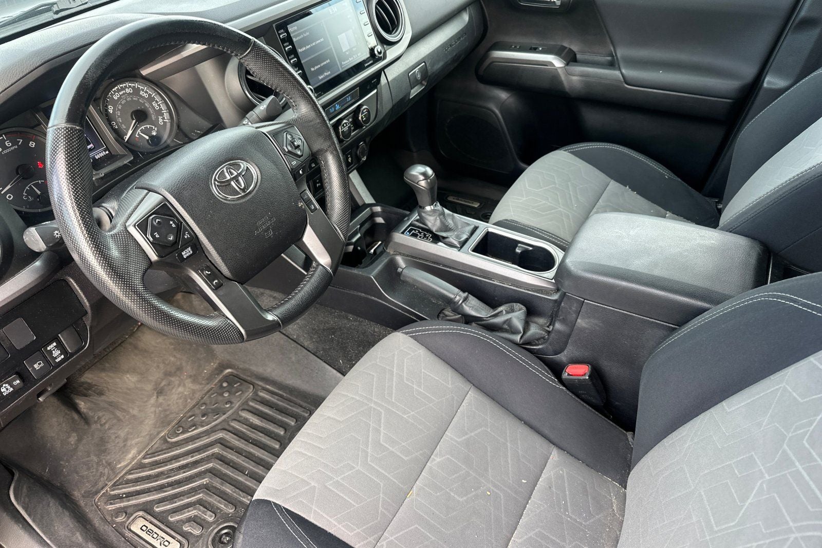 2022 Toyota Tacoma TRD Off-Road V6