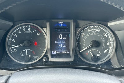 2022 Toyota Tacoma TRD Off-Road V6