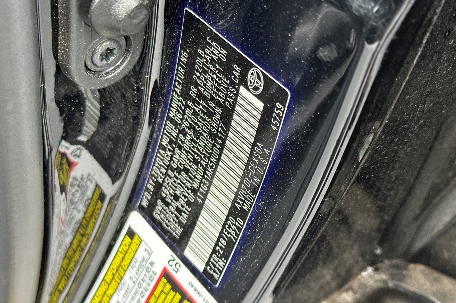 2022 Toyota Camry Hybrid SE