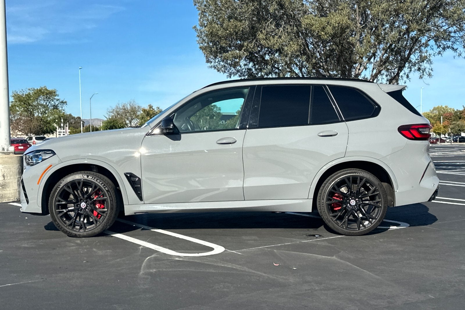 2022 BMW X5 M Base