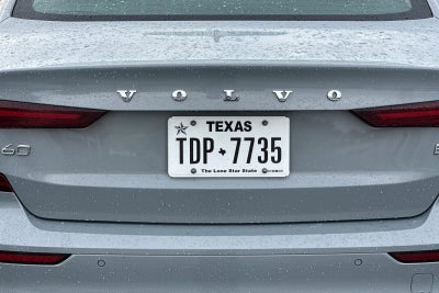 2024 Volvo S60 B5 Plus Dark Theme