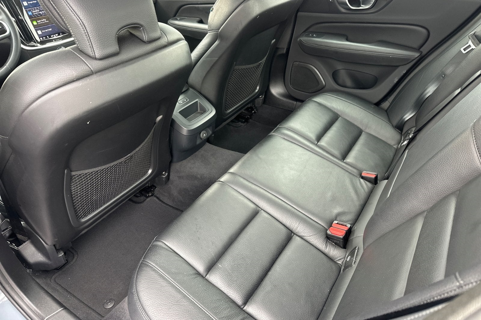 2024 Volvo S60 B5 Plus Dark Theme