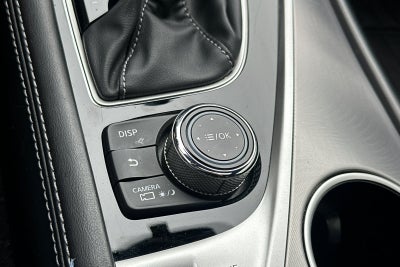 2022 INFINITI Q60 LUXE